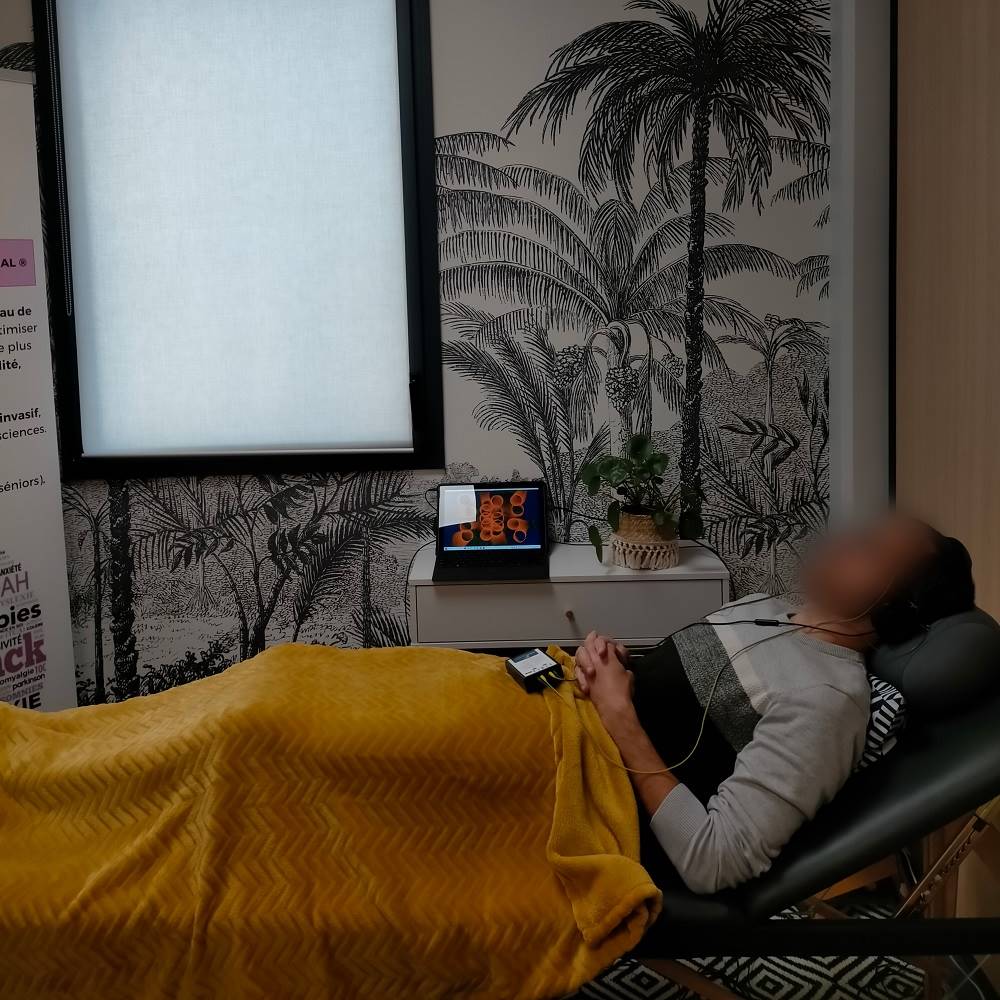 Séance adulte neurofeedback flou Neurofeedback dynamique en Aveyron